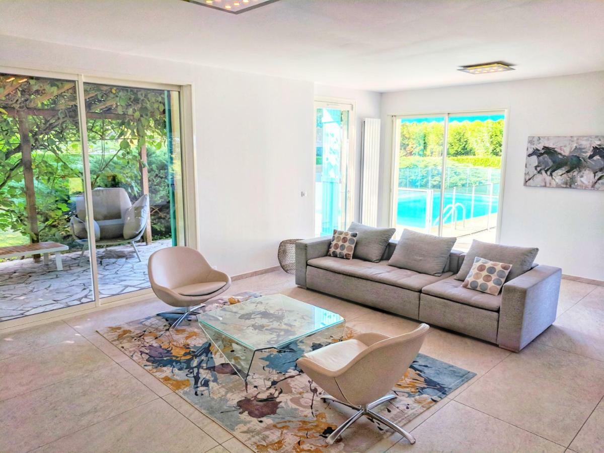 Villa Μπαρμπιζόν Εξωτερικό φωτογραφία